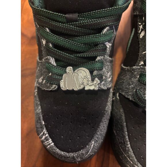 Nike Men's Black & Green SB Dunk Low There Skateboard Sneakers Size 8.5 NWOT - Picture 4 of 14